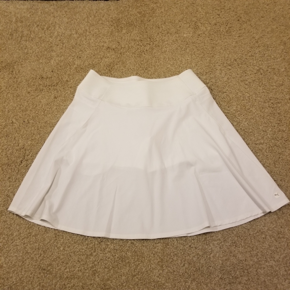 Puma Women's M/L White Golf Skirt NWT